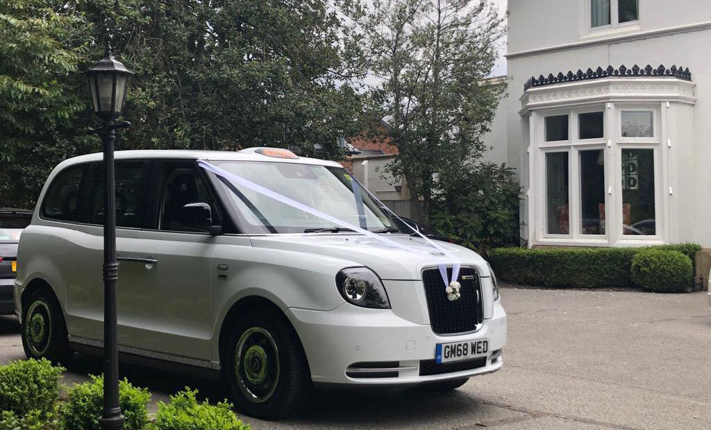 hire a taxi as your wedding car